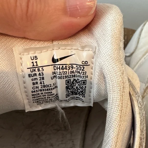 Nike Women's Sneakers White Sz 11 Air Huarache - Picture 5 of 7